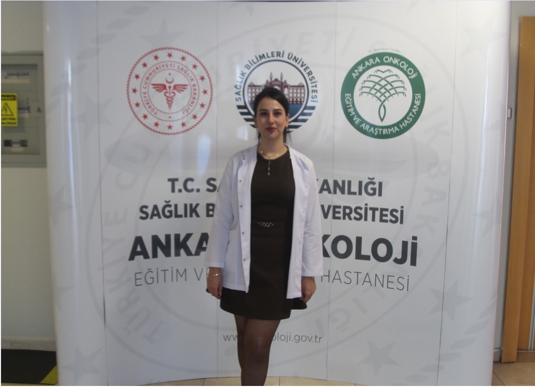 Asistan Dr. Nefise ÖZEN, İç Hastalıkları Uzmanı oldu.
